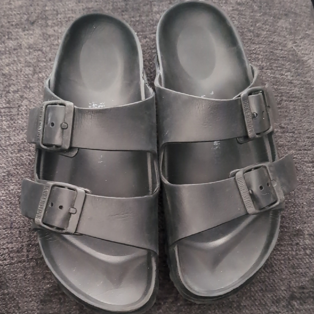 Birkenstock Size 38 Black Double Strap Sandals